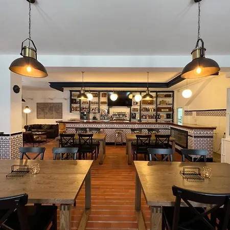 Dos Penas Hotel 2*