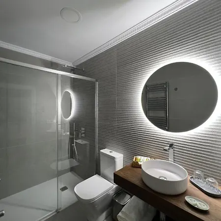 Hotel Dos Penas 2*