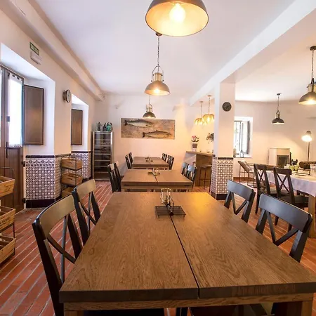 Hotel Dos Penas Mier