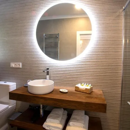 Dos Penas Hotel 2*